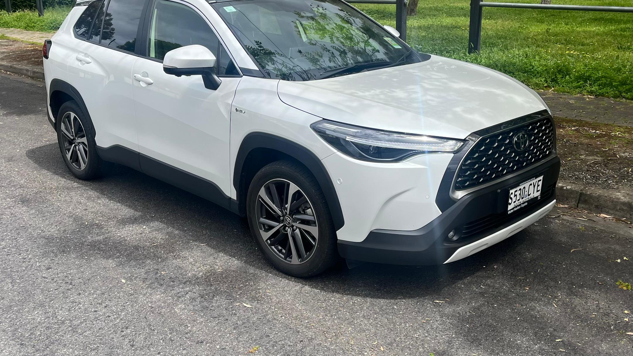 Toyota COROLLA CROSS 2024 in Saint Peters