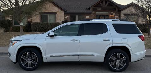 GMC Acadia 2017