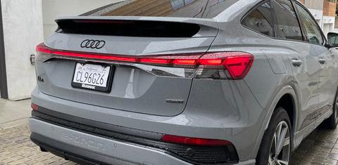 Audi Q4 e-tron 2023