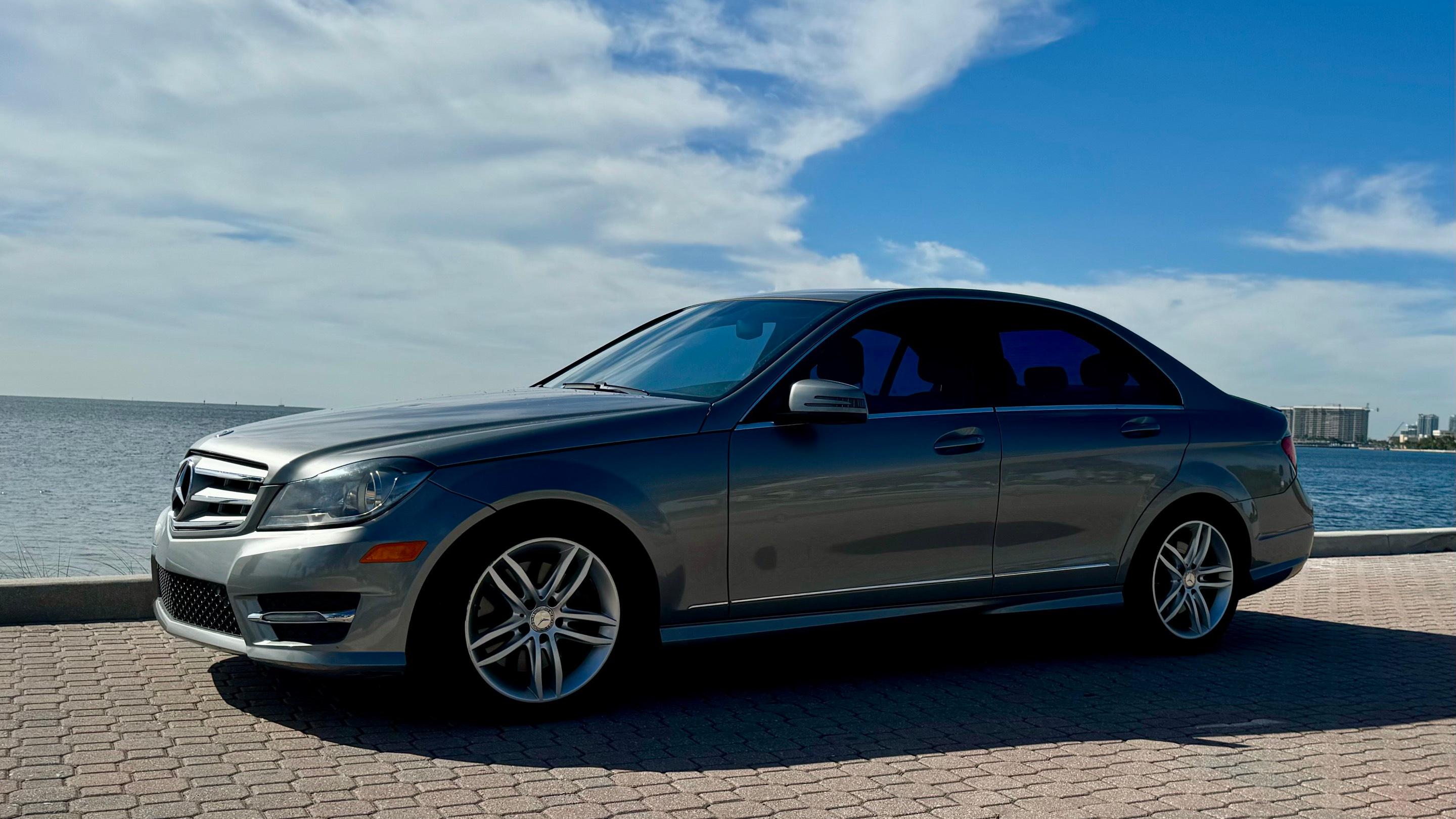 Mercedes-Benz C-Class 2013 in Miami, FL