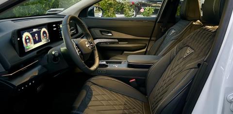 Nissan ARIYA 2025