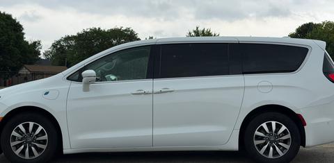 Chrysler Pacifica 2022
