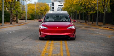 Tesla Model 3 2024