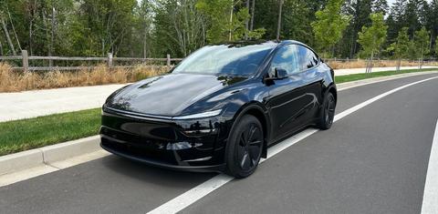 Tesla Model Y 2026
