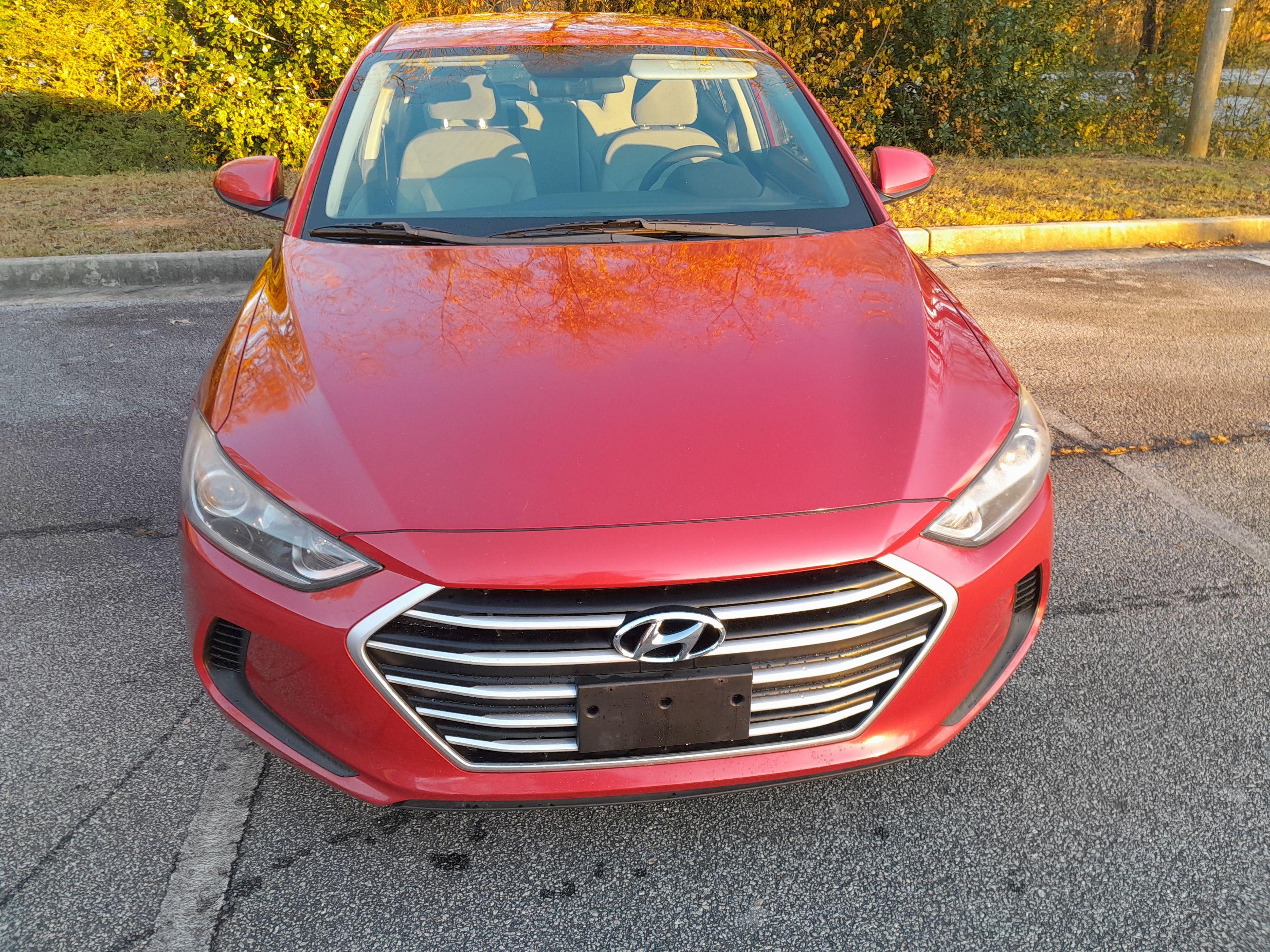 Hyundai Elantra 2018 in 