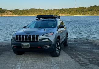 Jeep Cherokee car