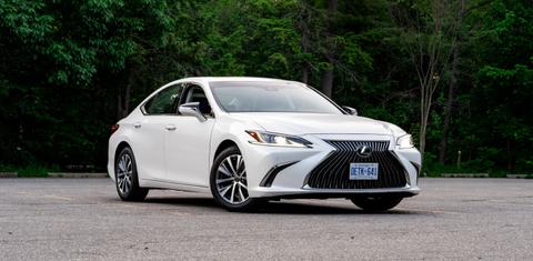 Lexus ES 2021