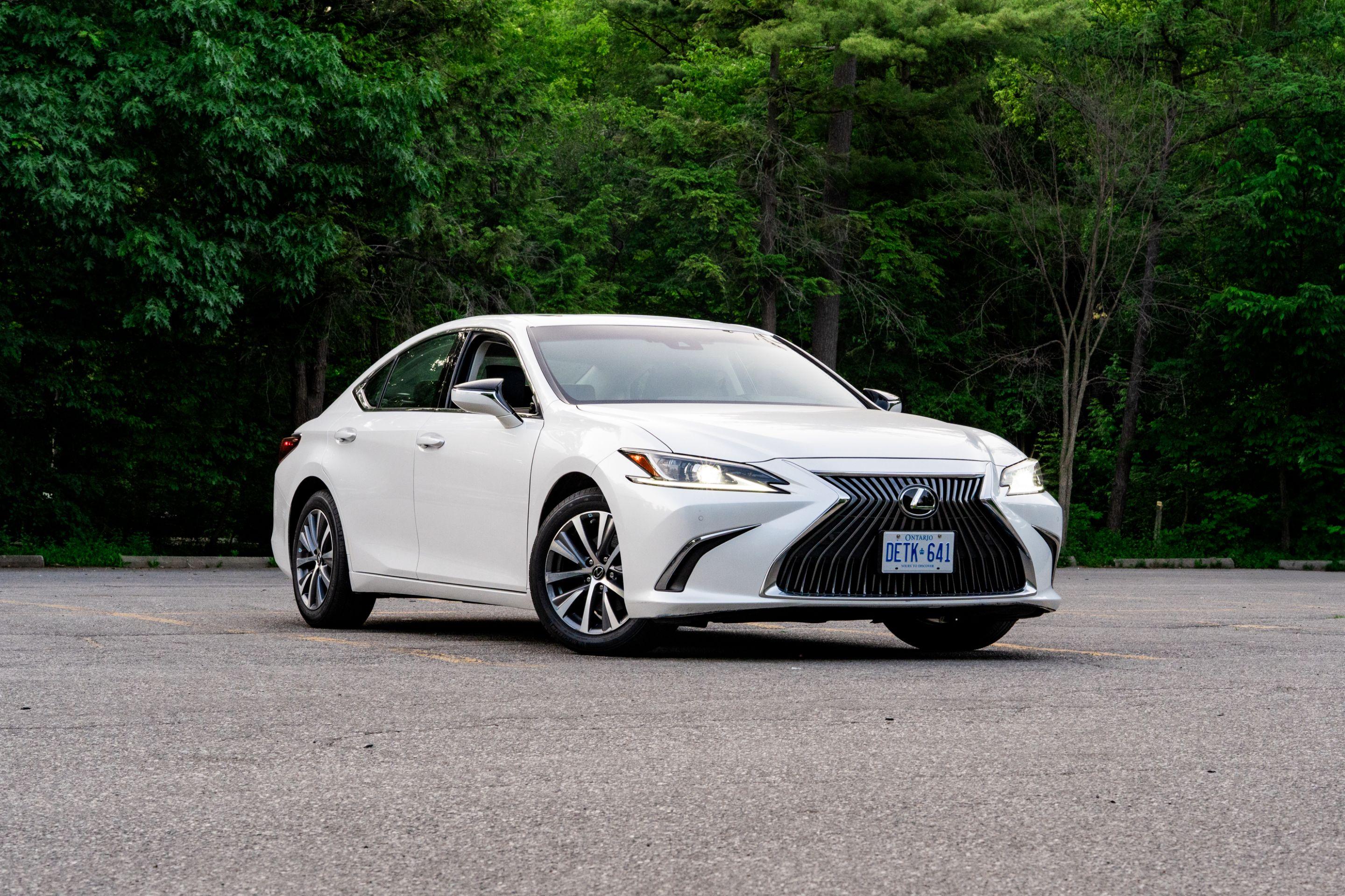 Lexus ES 2021 à 