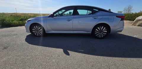 Nissan Altima 2024