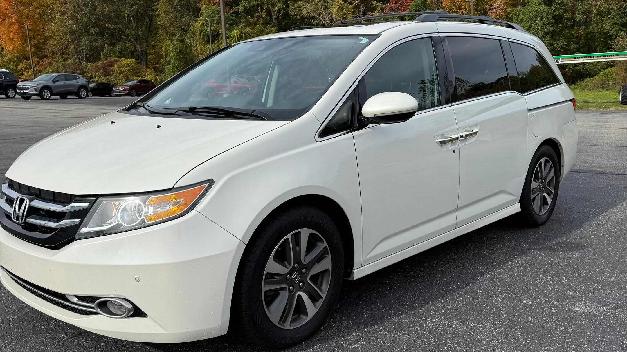 Honda Odyssey 2015 in Lincoln, RI