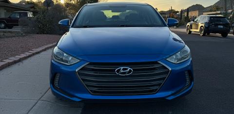Hyundai Elantra 2017