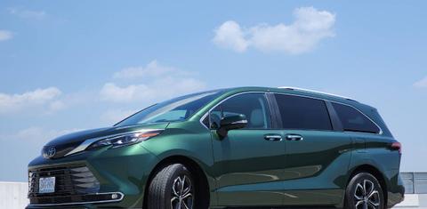 Toyota Sienna 2026