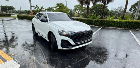Audi SQ8 2024