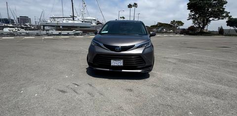 Toyota Sienna 2022