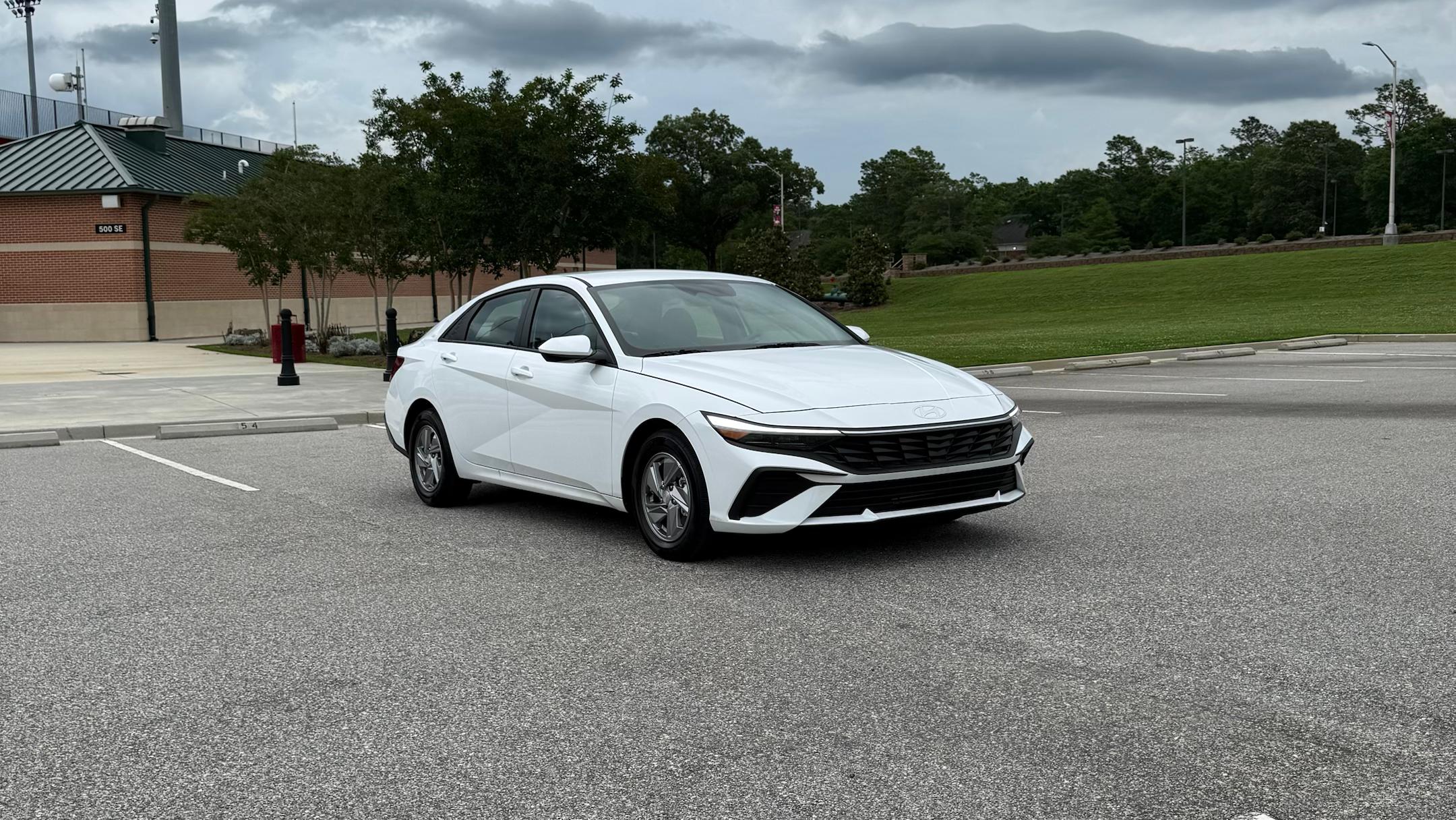 Hyundai Elantra 2025 in Mobile, AL