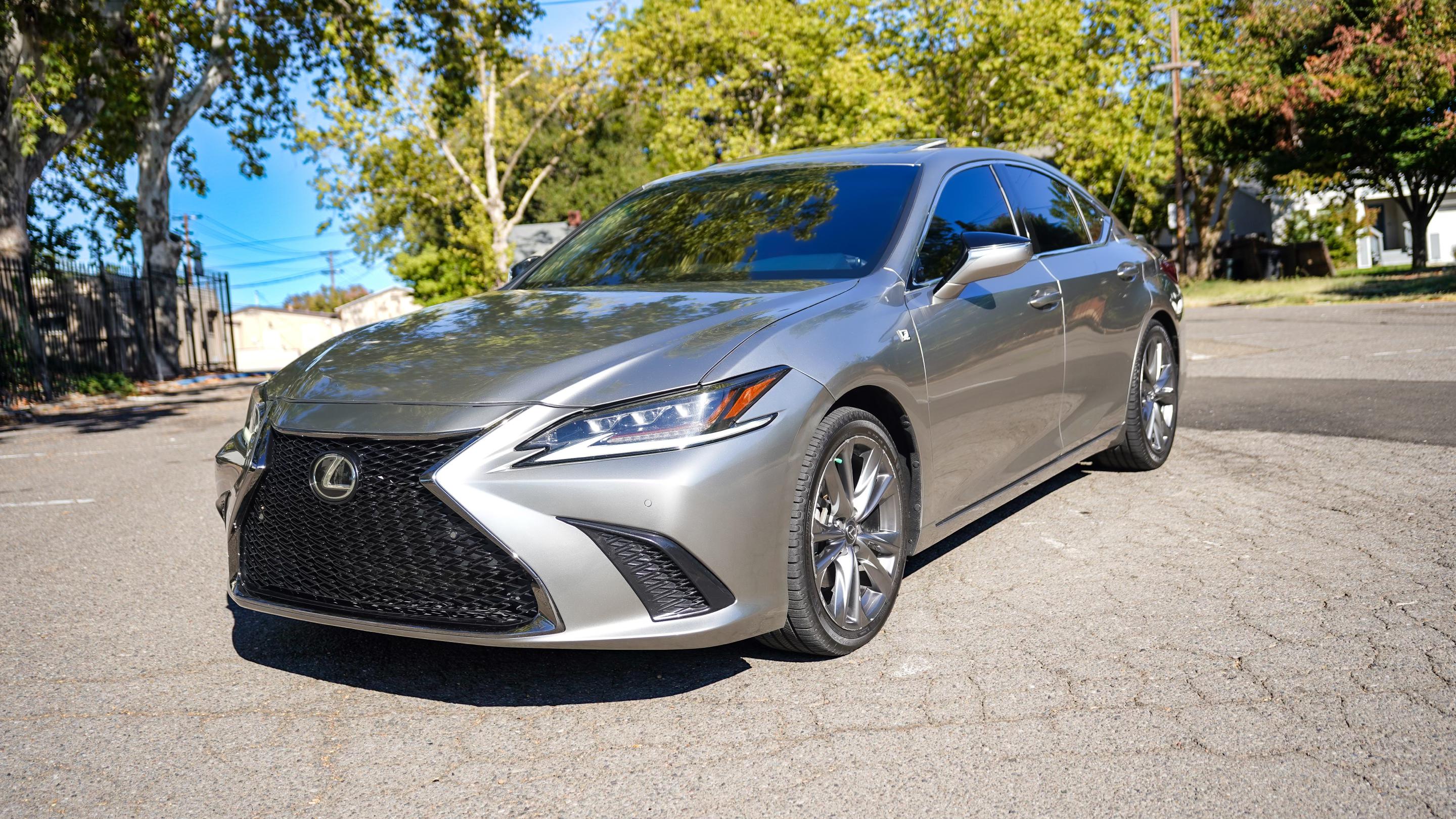 Lexus ES 2019 in Sacramento, CA