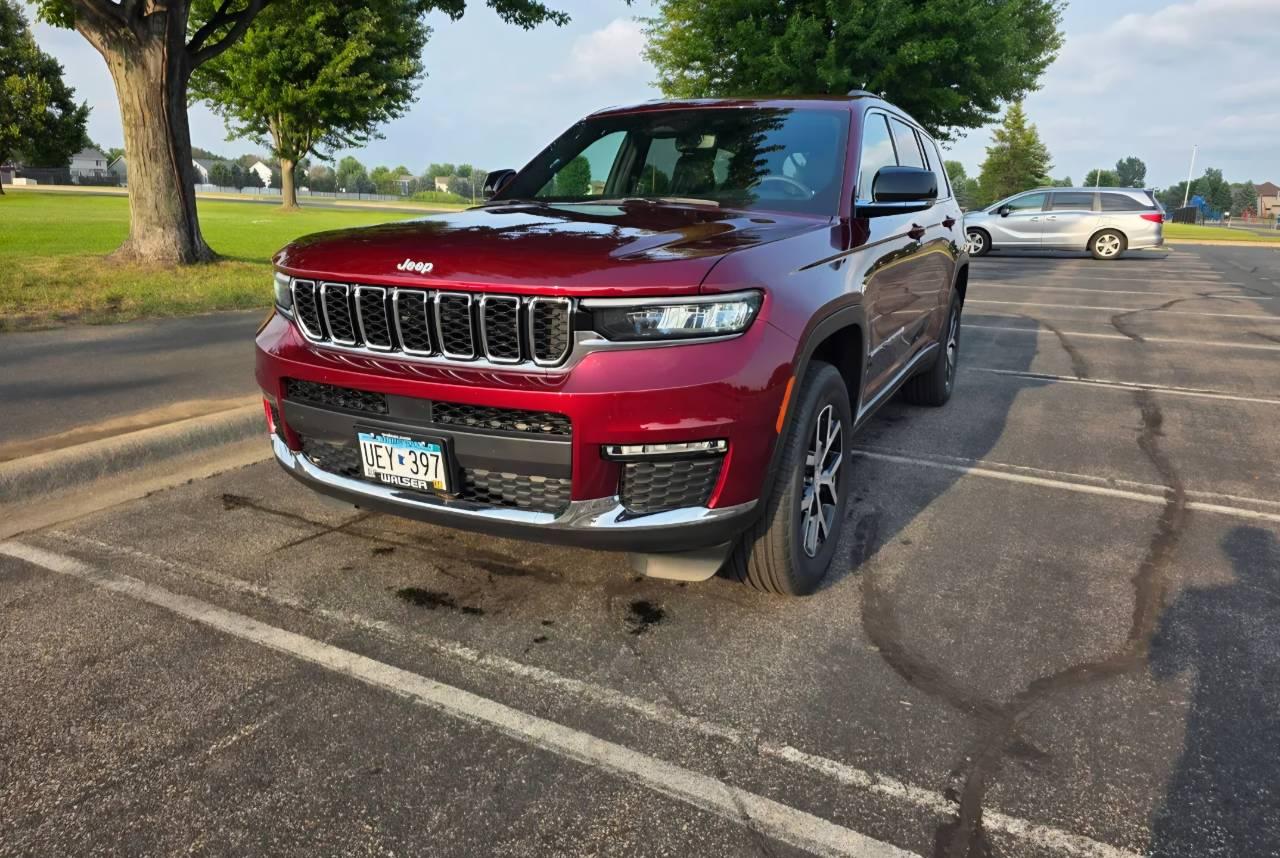 Jeep Grand Cherokee L 2024 in Chaska, MN