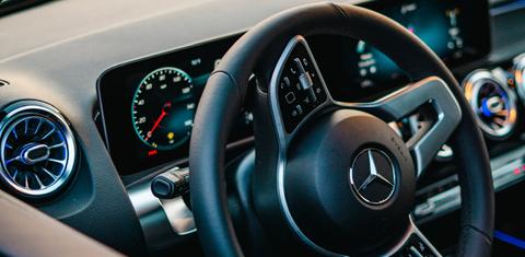 Mercedes-Benz GLB-Class 2021