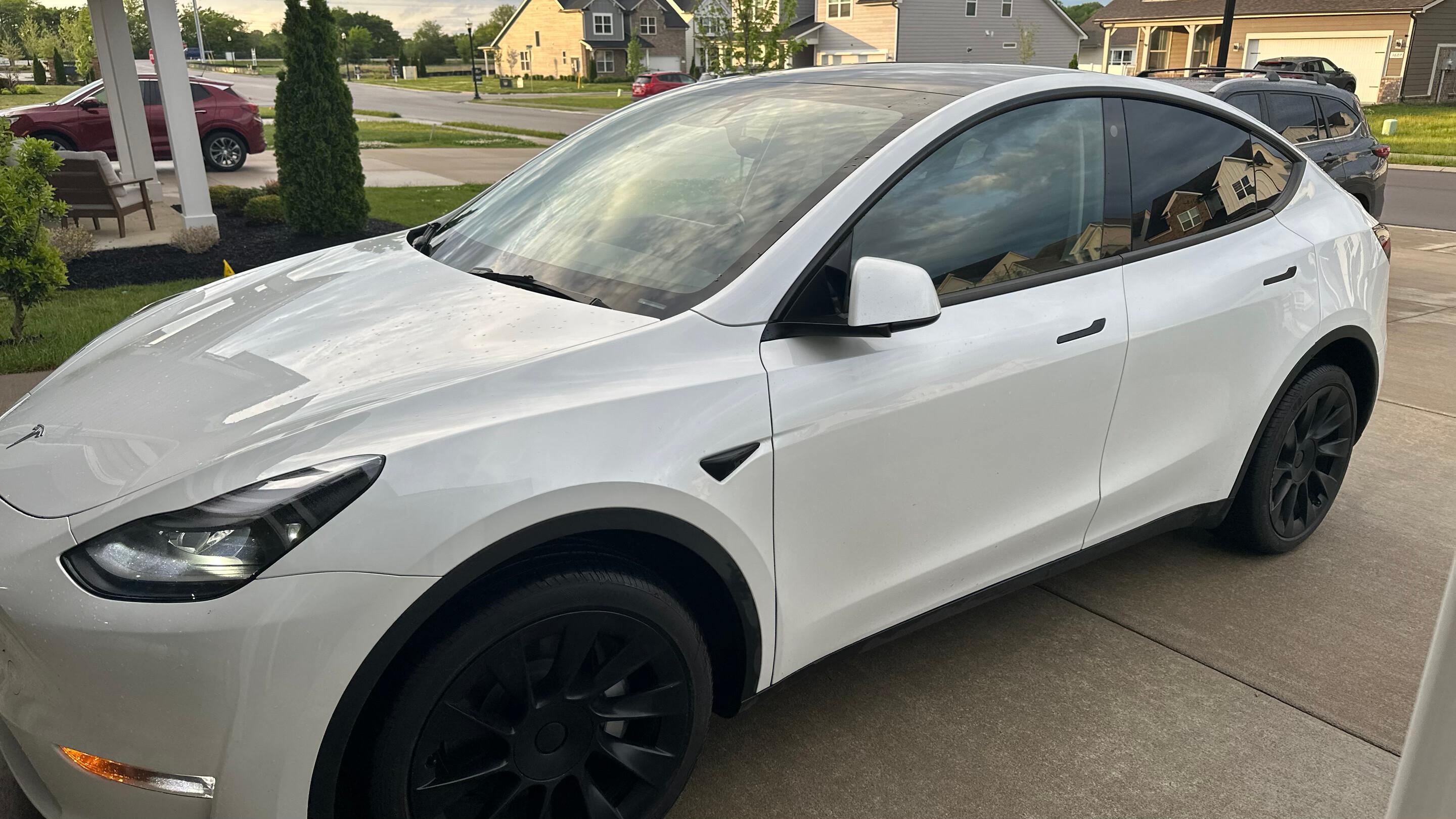 Tesla Model Y 2023 in 