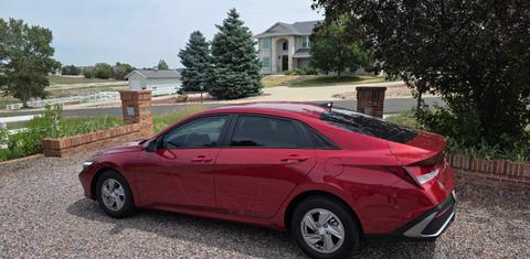 Hyundai Elantra 2025