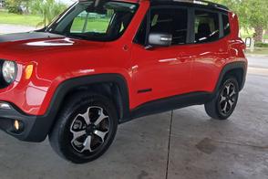 Jeep Renegade car
