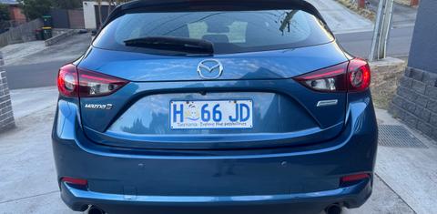Mazda MAZDA3 2018