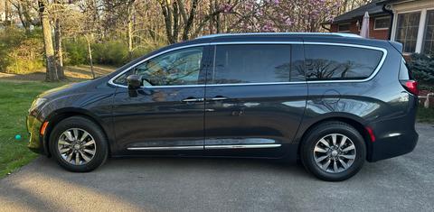 Chrysler Pacifica 2019