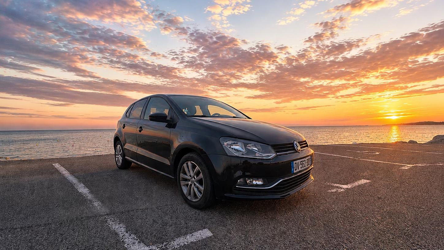 Volkswagen POLO 2015 à Villeneuve-Loubet