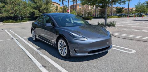 Tesla Model 3 2022