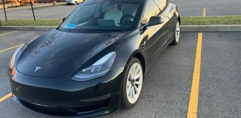 Tesla Model 3 2022