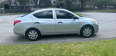 Nissan Versa 2014