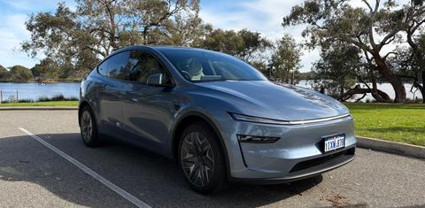 Tesla MODEL Y 2026