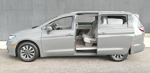 Chrysler Pacifica 2021