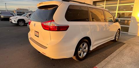 Toyota Sienna 2018