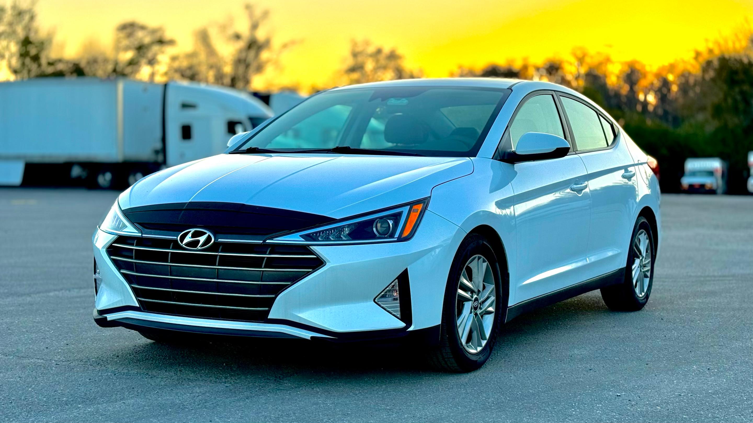 Hyundai Elantra 2020 in 