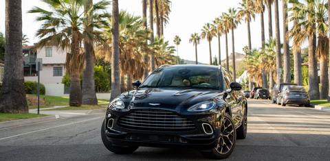 Aston Martin DBX 2021