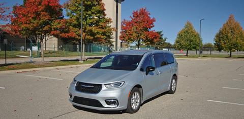 Chrysler Pacifica 2024