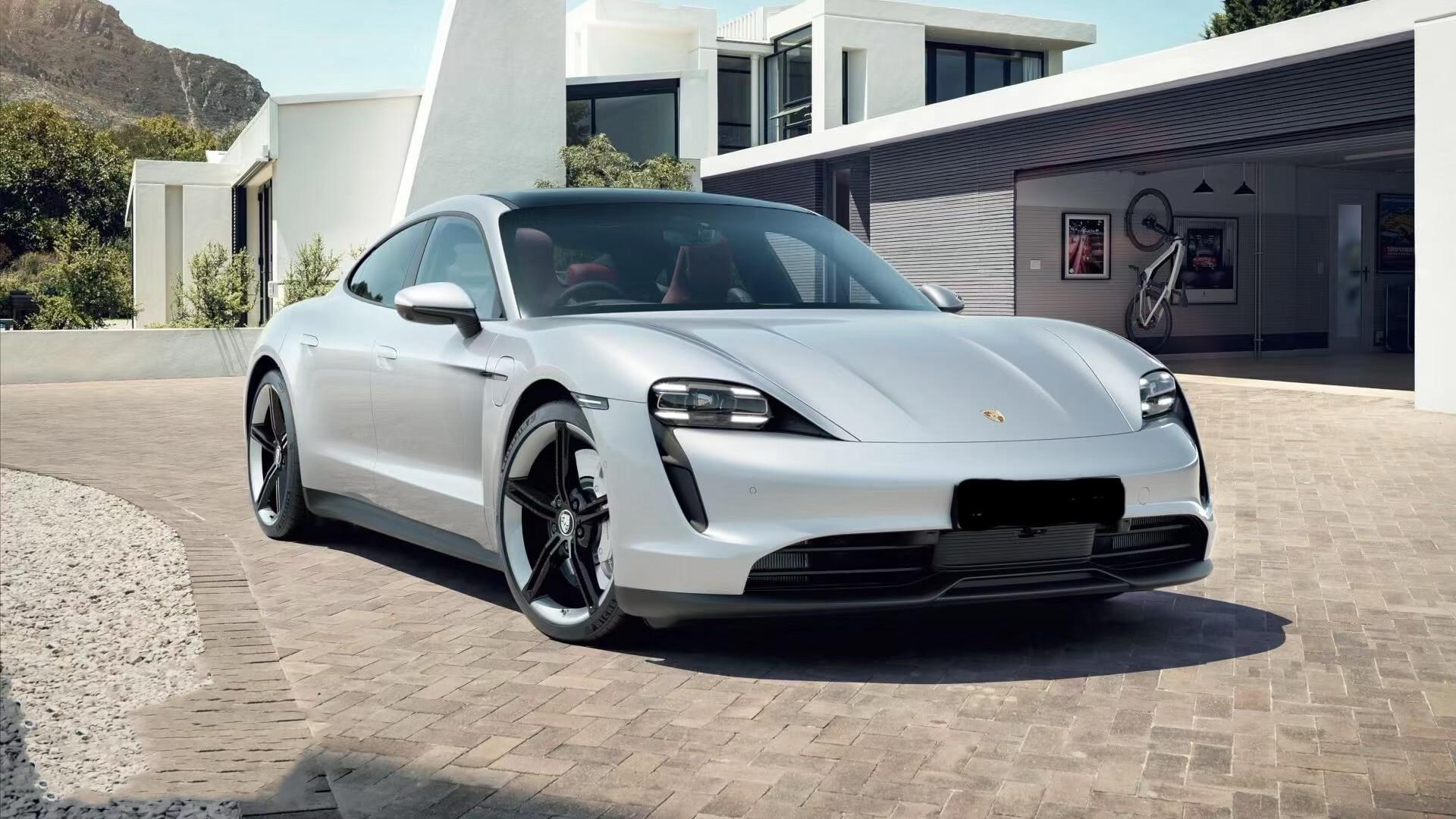 Porsche TAYCAN 2021 in Dover Heights