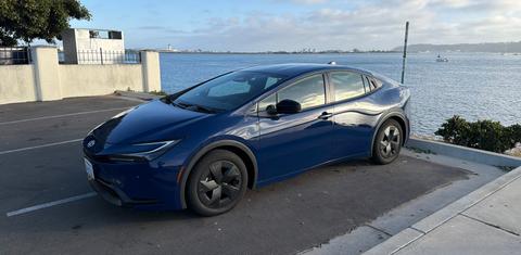 Toyota Prius 2025