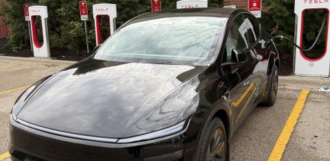 Tesla Model Y 2026