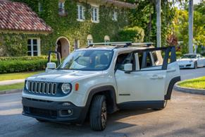 Jeep Renegade 2017 in North Miami
