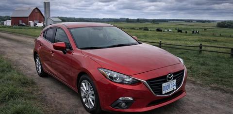 Mazda Mazda3 2015
