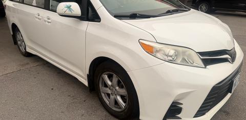Toyota Sienna 2019