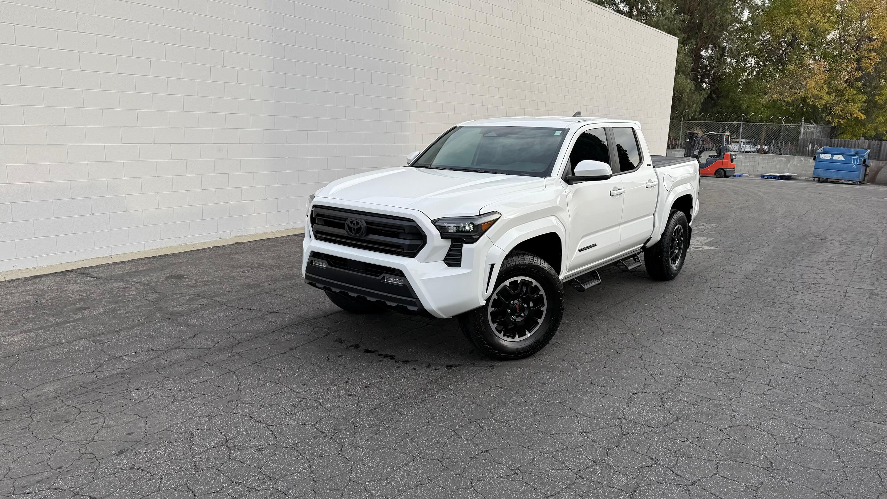 Toyota Tacoma 2025 in Los Angeles, CA
