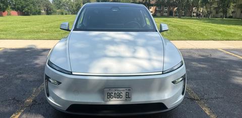 Tesla Model Y 2026