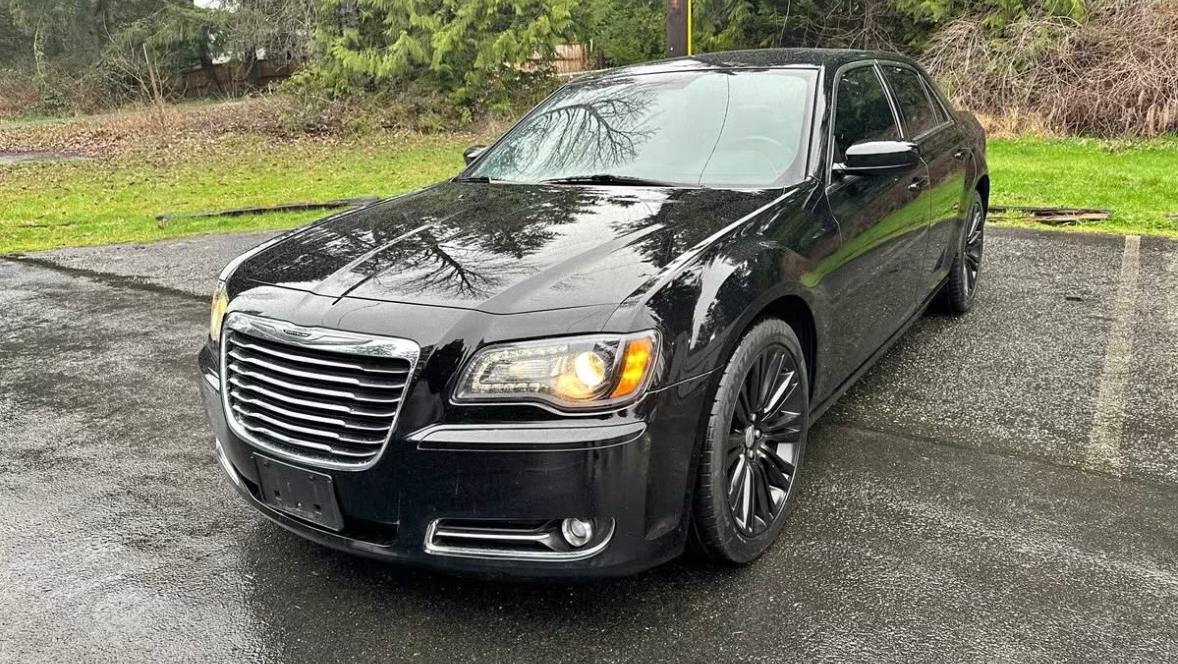 Chrysler 300 2014 in Anchorage, AK