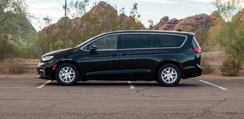 Chrysler Pacifica 2023