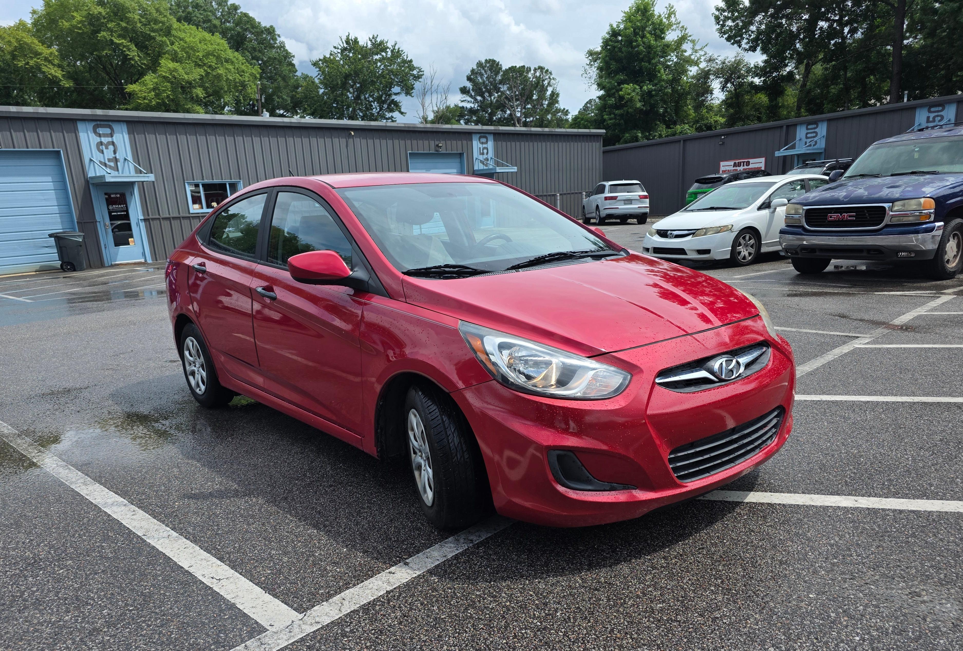 Hyundai Accent 2014 in Charleston, SC