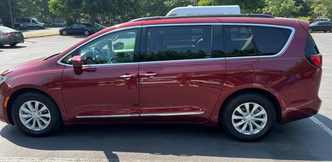 Chrysler Pacifica 2017