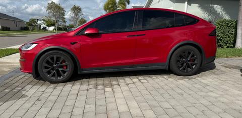 Tesla Model X 2022